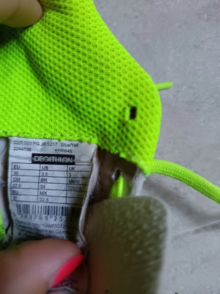 Botas de fútbol niño talla 36