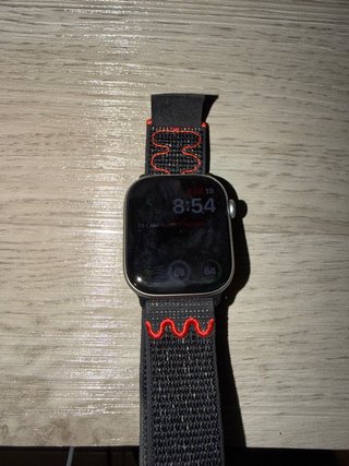 Apple Watch Series 11 44mm GPS+Celular Plata