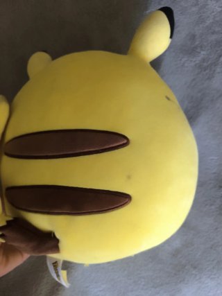 Cojín Pikachu Peluche