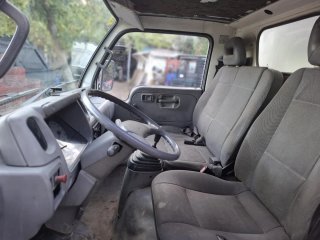 Nissan Cabstar 2003
