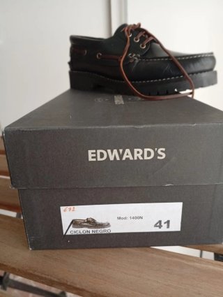 Náuticos Edward's piel negra T41