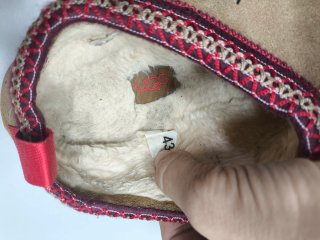 Zapatillas UGG Tazz Marrones Talla 43
