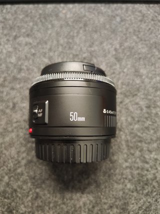 Canon EF 50mm f/1.8 II
