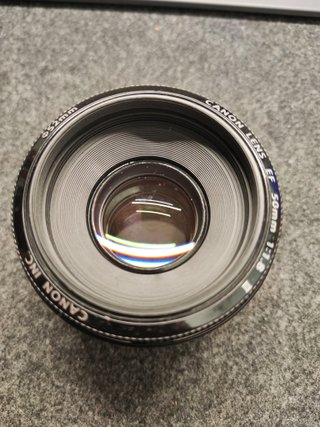 Canon EF 50mm f/1.8 II