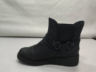 Botines UGG Negros Talla 38