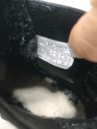 Botines UGG Negros Talla 38