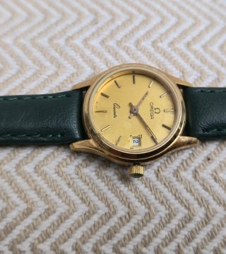 Reloj Omega de Oro con Correa Verde