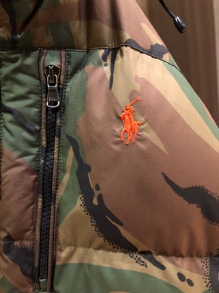 Chaqueta plumas Ralph Lauren.