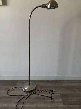 Lámpara de pie flexible Ikea
