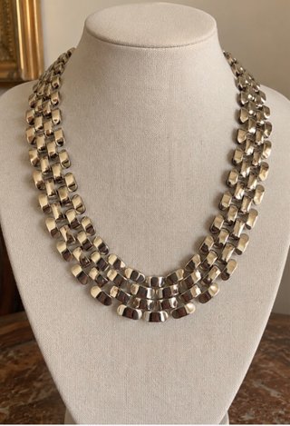 Collana girocollo effetto argento
