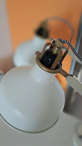 2 Lámparas de Mesa RANARP Blancas