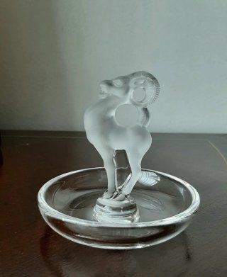 Figura de cristal Lalique