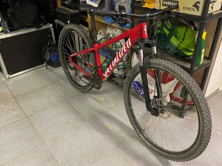 Bicicleta Specialized Rockhopper 29