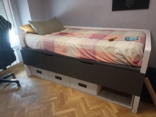 Habitación con cama nido
