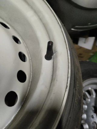 Llantas Steels 16'' con gomas al 80%