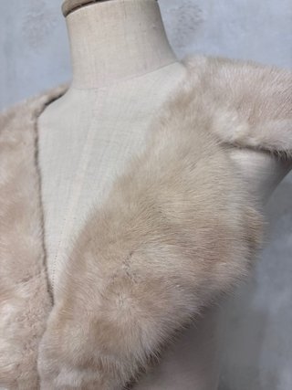 Collo pelliccia vintage beige