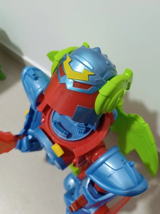 Robot Titan Fury Superthings