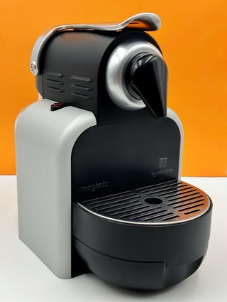 Cafetera Nespresso Magimix