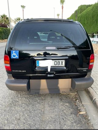 Chrysler Voyager 2004 habilitado discapacitados