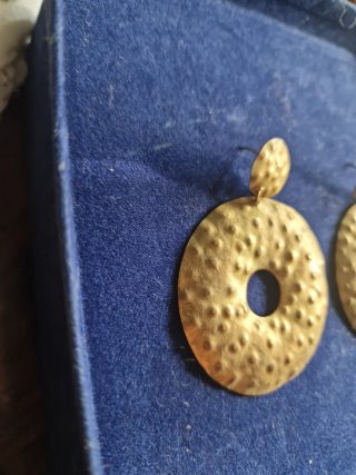 Orecchini vintage pendenti dorati