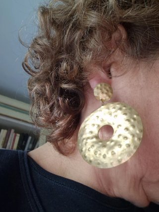 Orecchini vintage pendenti dorati