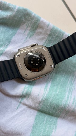 Apple Watch Ultra 2 Negro/Plata con cable cargador
