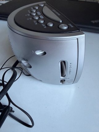 Radio Despertador MX Onda con Termómetro