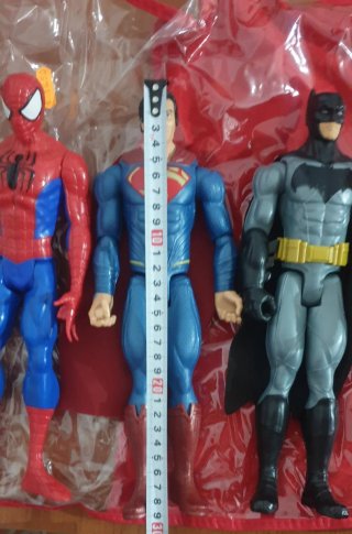 Figuras de Acción Superhéroes (Superman, Spiderman