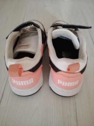 Scarpe Puma bimba rosa e nere numero 31