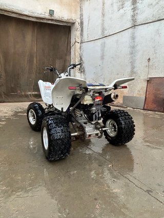 Suzuki LTZ 400 Quad Blanco