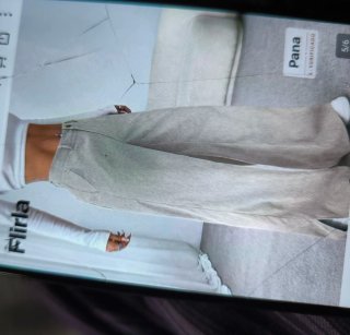 Pantalones pana fina beige