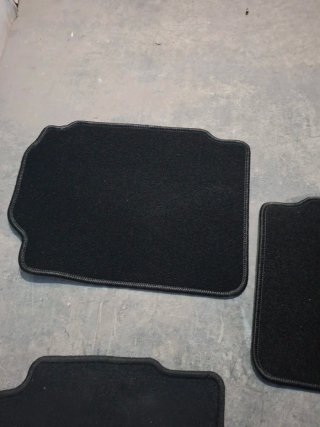 Alfombrillas coche negras