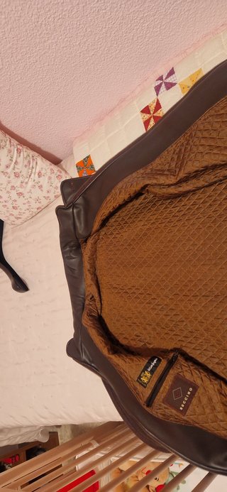 Chaquetón de lana marrón