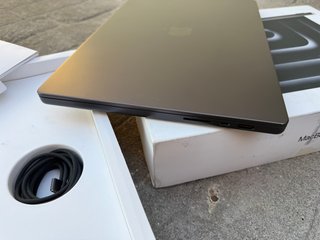 MacBook Pro 16, M3 Max, 36gb, 1TB