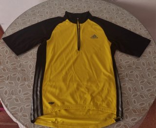Maillot Adidas Amarillo y Negro