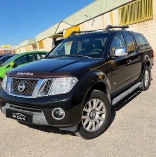Nissan Navara 3.0 V6 dCi 230CV 4x4 Automática LE 2