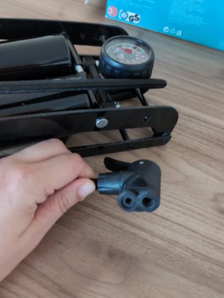 Inflador de pie Crivit Doble Cilindro