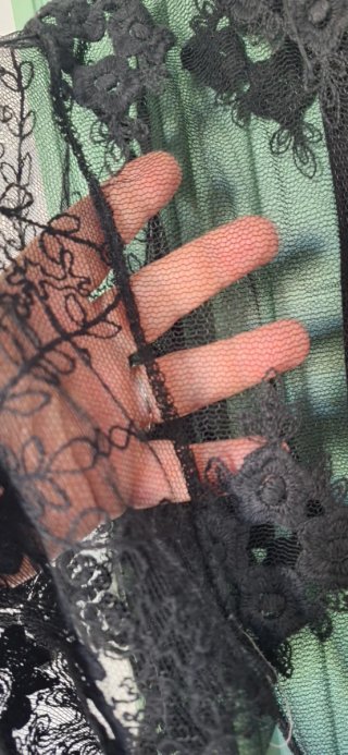 Elegante abito corto pizzo nero