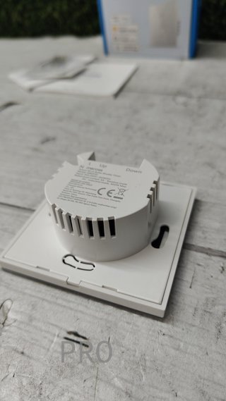 Interruttore per tende Meross Alexa