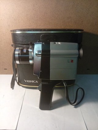 Cámara Super 8 Yashica Antigua