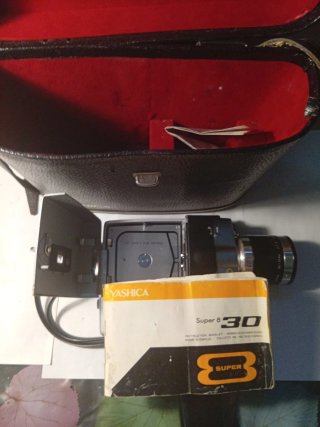 Cámara Super 8 Yashica Antigua