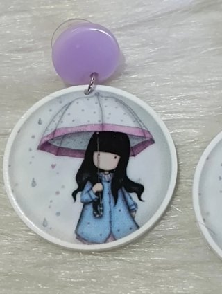 Pendientes niña paraguas lluvia