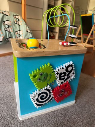 Cubo de actividades Baby Einstein Hape