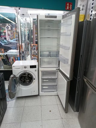 Nevera Y lavadora Secadora Súper oferta pack