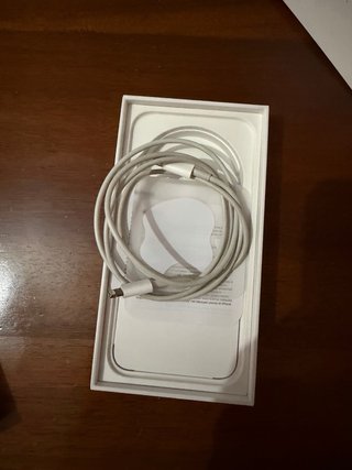 iPhone 13 con batteria nuova originale