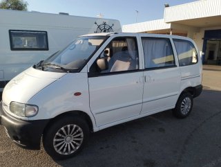 Nissan Serena 1998