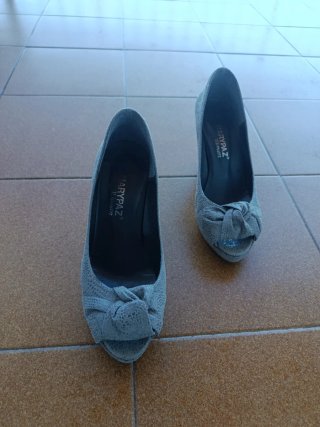 Zapatos de tacón Marypaz grises