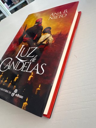 Libro: Luz de candelas de Ana B. Nieto