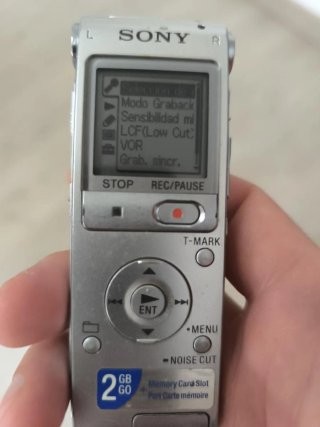 Grabadora Voz Digital Sony ICD-UX512 Plata