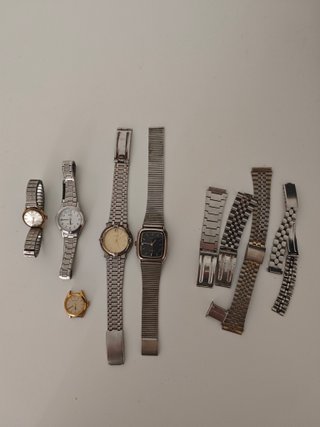 5 relojes de pulsera + recambios antiguos vintage
